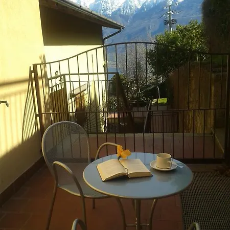 Garni Al Poggio מלון 3*