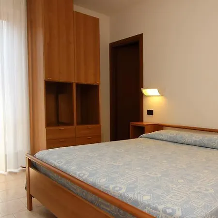 Garni Al Poggio Hotel Tignale