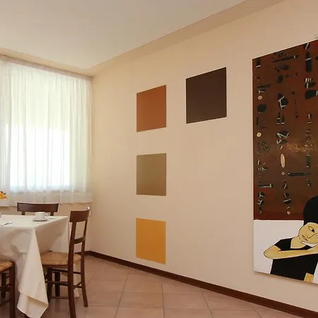 Garnì Al Poggio 3*